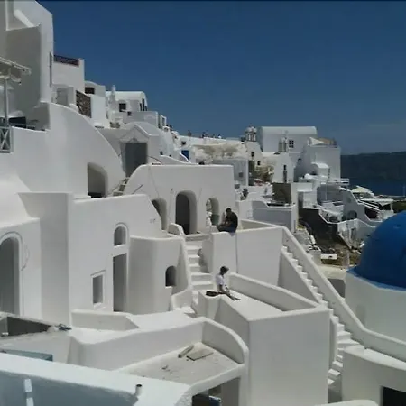 Oia Spirit Residences 4*