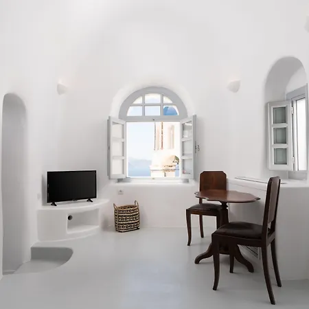Гостевой дом Oia Spirit Residences 4*