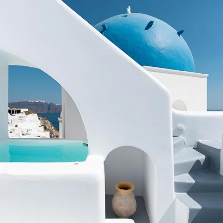 Oia Spirit Residences Гостевой дом 4*