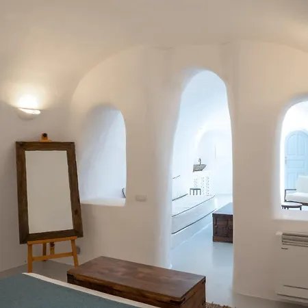 ゲストハウス イア スピリット ブティック レジデンス