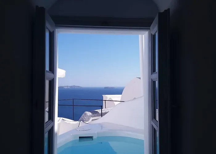 Spirit By Mary D Nomikou 4* Oia