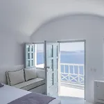 Spirit By Mary D Nomikou Pensión Oia (Santorini)