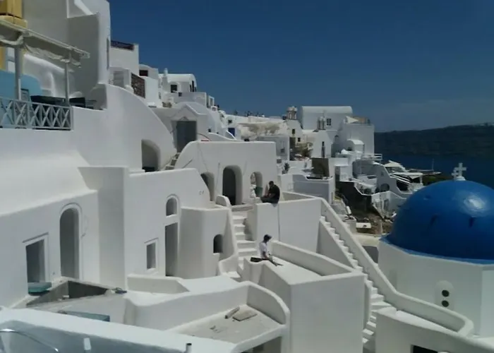 Spirit By Mary D Nomikou 4* Oia