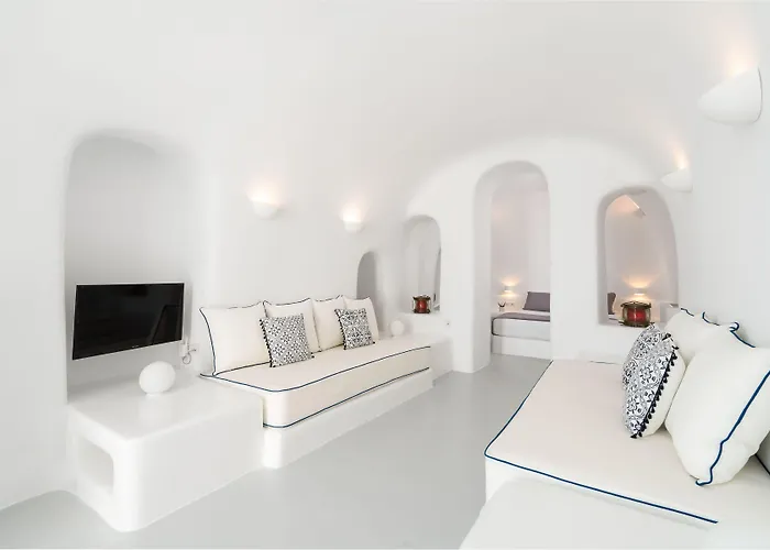 Spirit By Mary D Nomikou Guest house